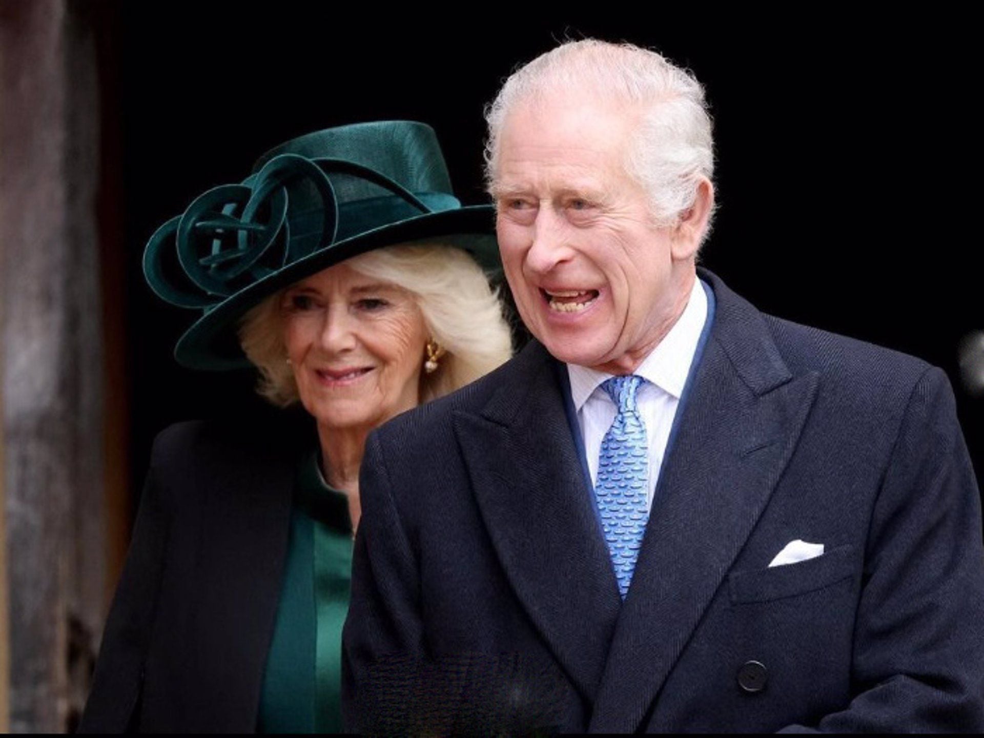Máxima preocupación por la salud de Carlos III. Buckingham estaría preparando ya su funeral