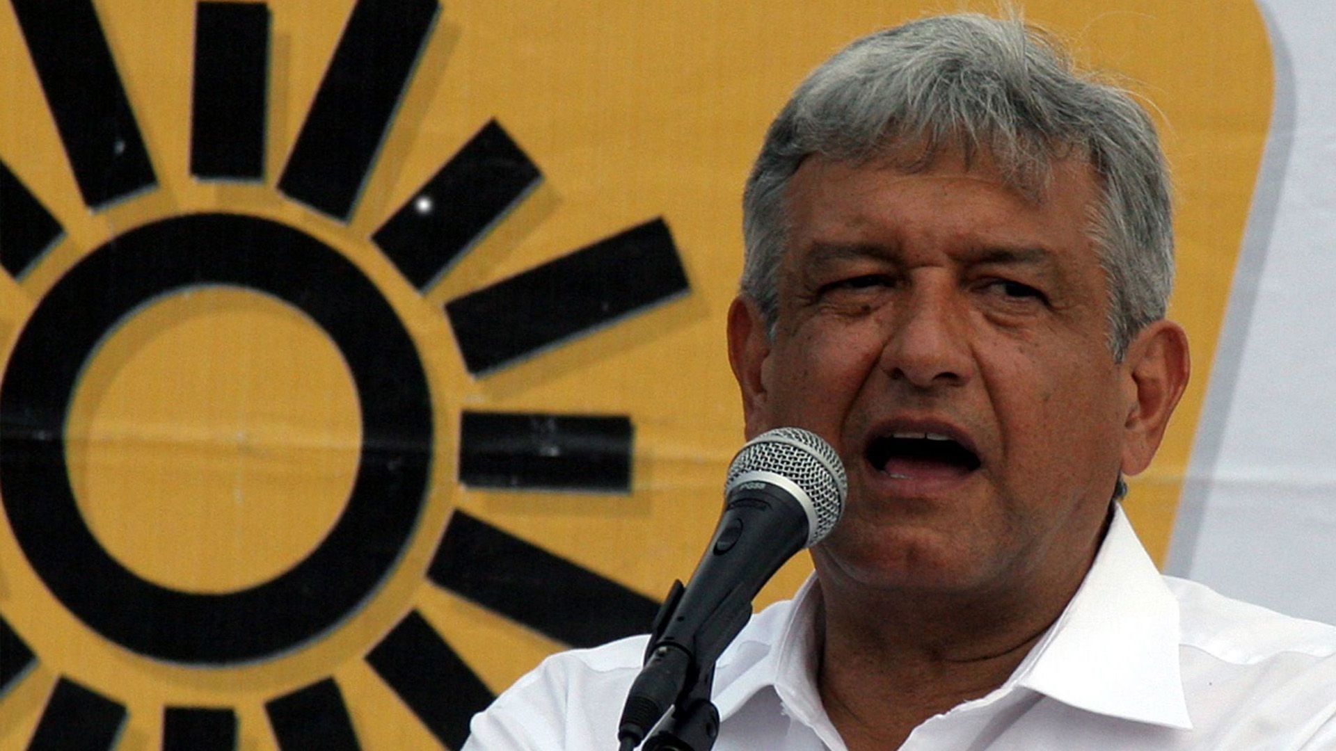 Quién es Pancho León, presunto responsable de amenizar cierres de campaña de AMLO en 2006 con dinero del narco