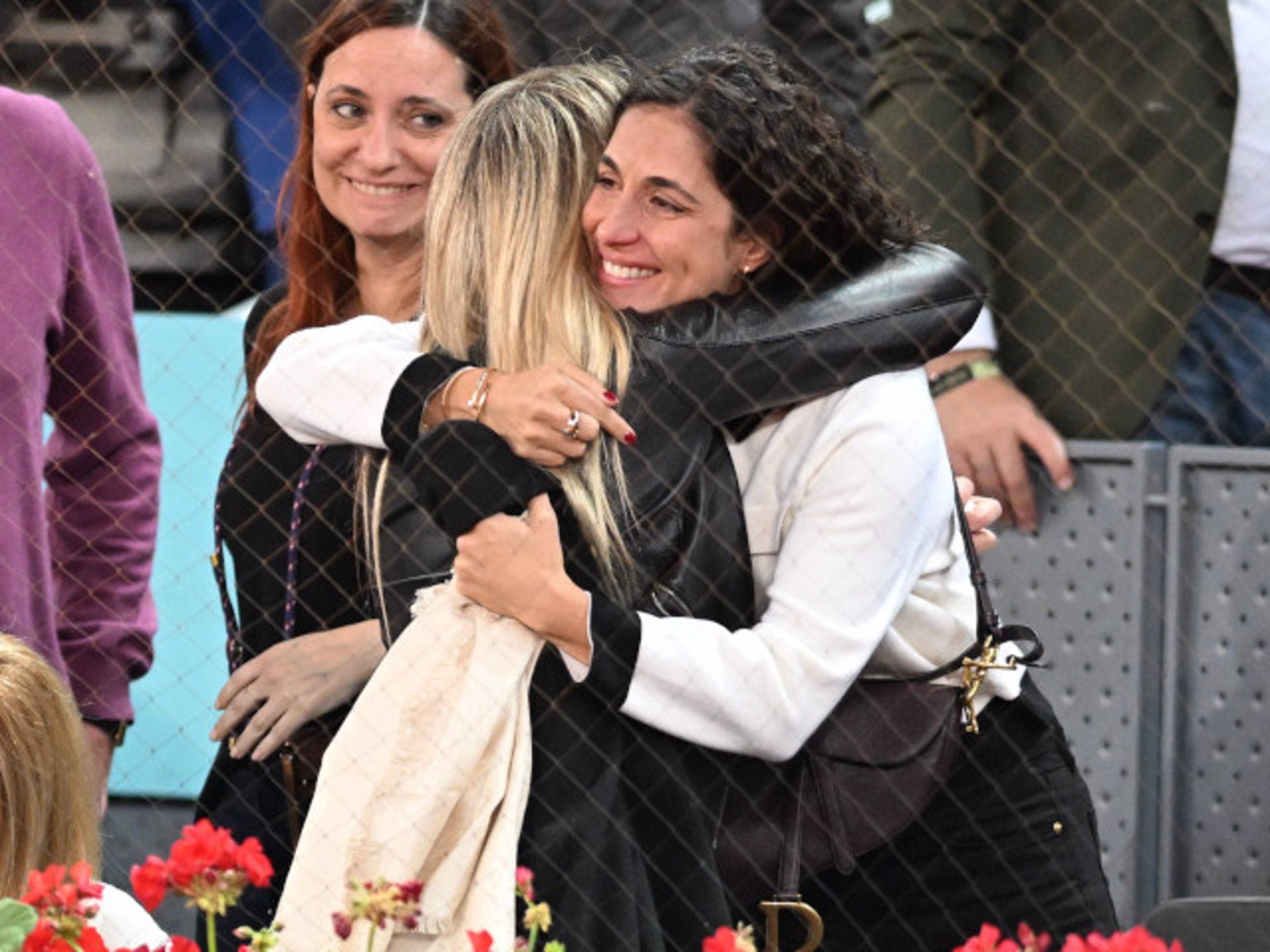 Maribel Nadal y Xisca Perelló, unidas en la despedida de Rafa Nadal