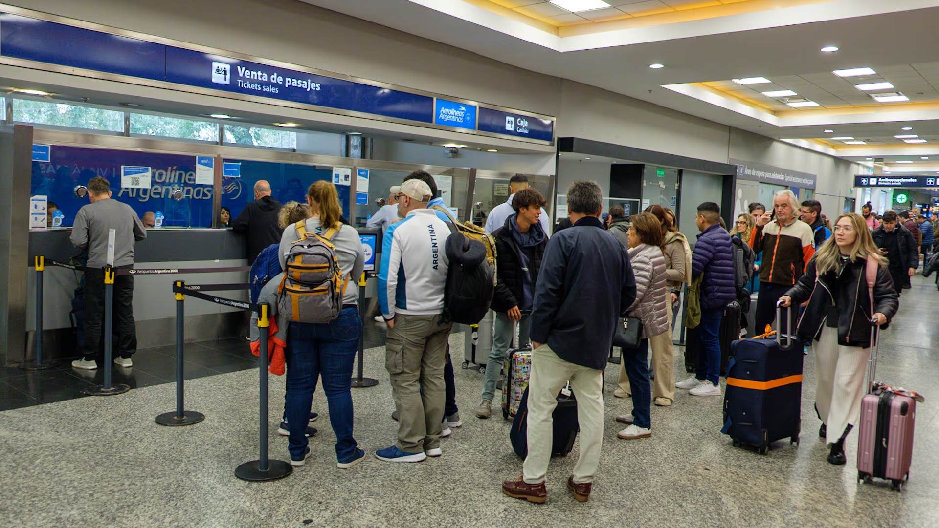 Aerolíneas Argentinas, forzada a cambiar vuelos a Miami y Cancún