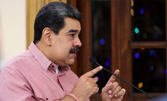 Maduro aplica férreo control a los pasajeros de Iberia, Air Europa y Plus Ultra