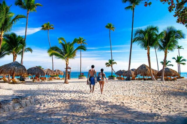 QRoo es superada por Dominicana en crecimiento de turistas este año