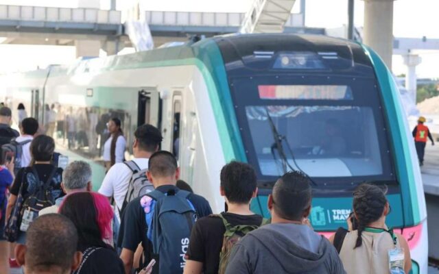 Tren Maya: queja de AMLO por protestas en tramo 5 y no cuando hicieron Xcaret