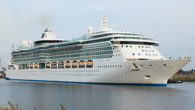 Royal Caribbean cancela cruceros a Manzanillo por alerta de USA