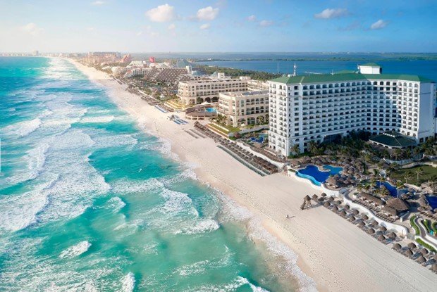 Cancún supera a Riviera Maya en encarecimiento de tarifas