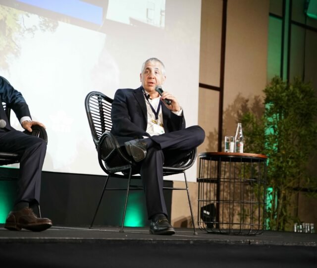 Latam compraría Aerolíneas Argentinas si hay cambio de ley