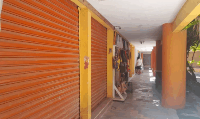 Tulum: mitad de artesanos cierran negocios a la entrada del Jaguar