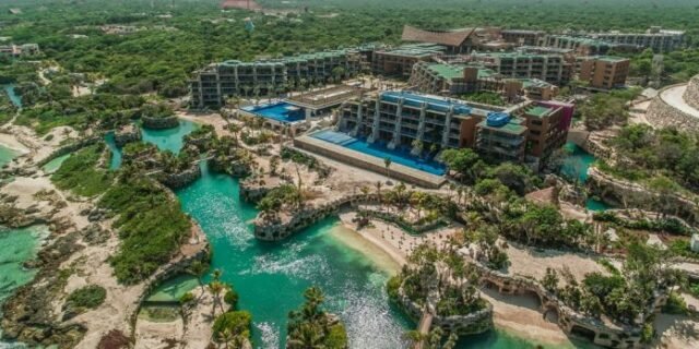 Xcaret lamenta la falta aviones con la que habría ganado visitantes