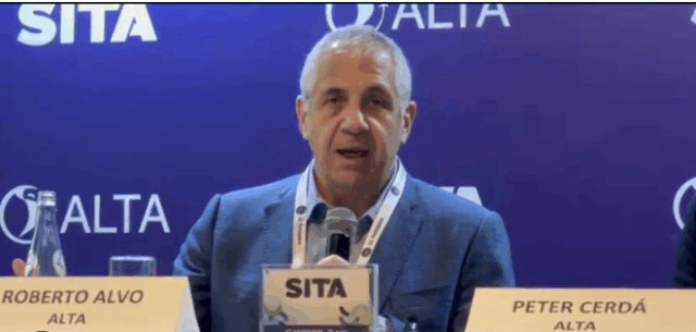 Latam alerta de 600 aviones hoy en tierra en el mundo por los motores