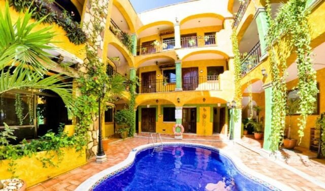 Playa del Carmen: tarifas pasan de 160 dólares a 45 en una década