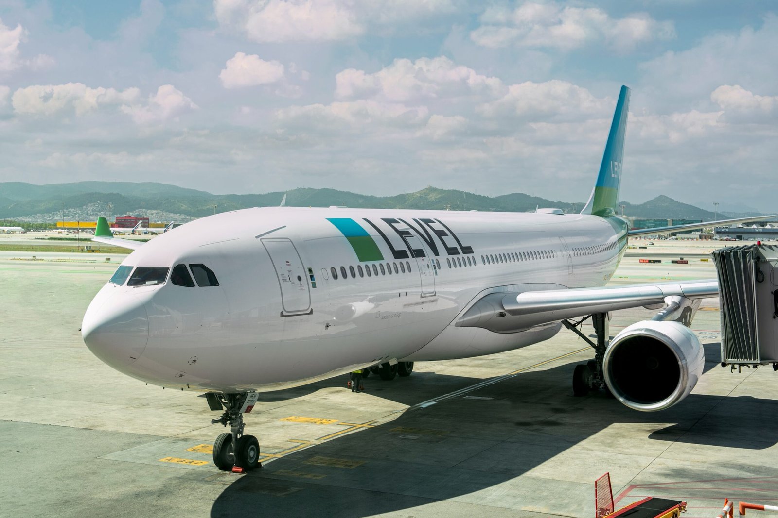 Level llegará en Buenos Aires a 12 vuelos semanales y en Santiago a 5