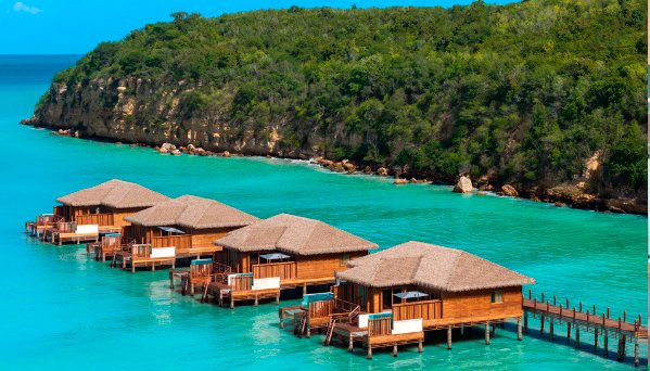 Royalton lanza una categoría de suites y villas con todo incluido