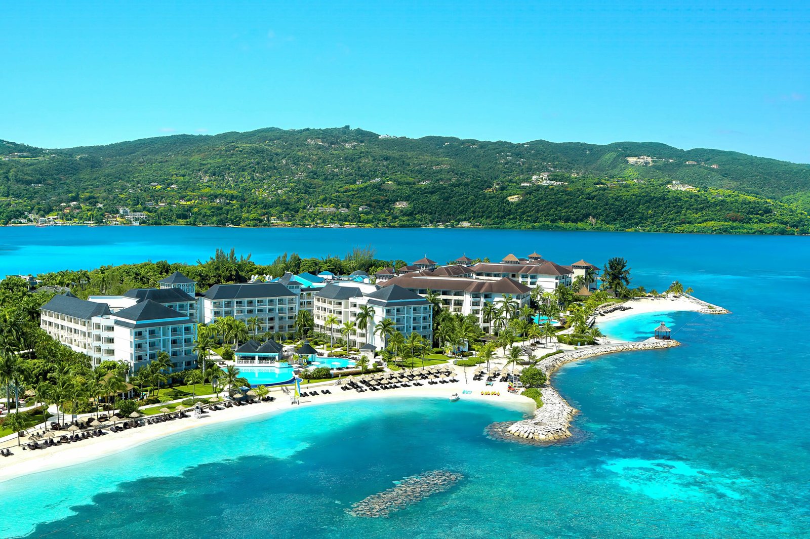 Jamaica: Hyatt tendrá cerrados 7 de sus 8 hoteles durante un año