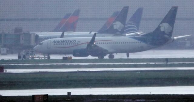 CDMX: Sheinbaum entregará seis slots del AICM a aerolíneas de USA
