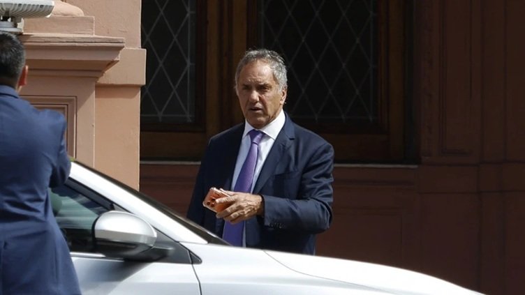 Scioli deja de financiar estadísticas del Indec tras datos negativos