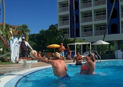 Cuba: “todo incluido” de hoteles es un modelo insostenible