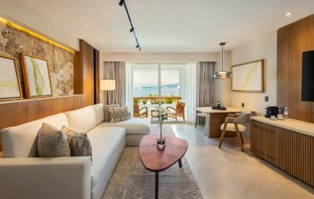 Nayarit: reabre Grand Velas tras 12 meses y todo suites de 100 m²  