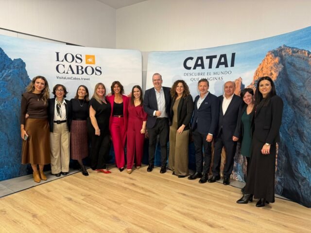 Los Cabos en Fitur cita su agenda y omite enumerar sus logros