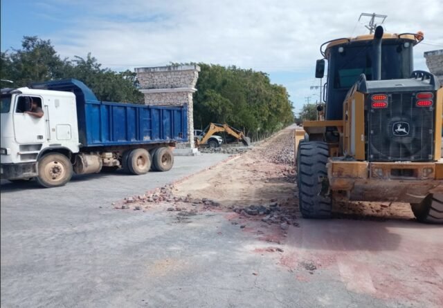 Royal Caribbean presume de mejorar las vías de Mahahual