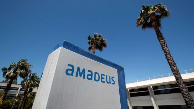 Amadeus sufre que las aerolíneas con la IA sean más independientes