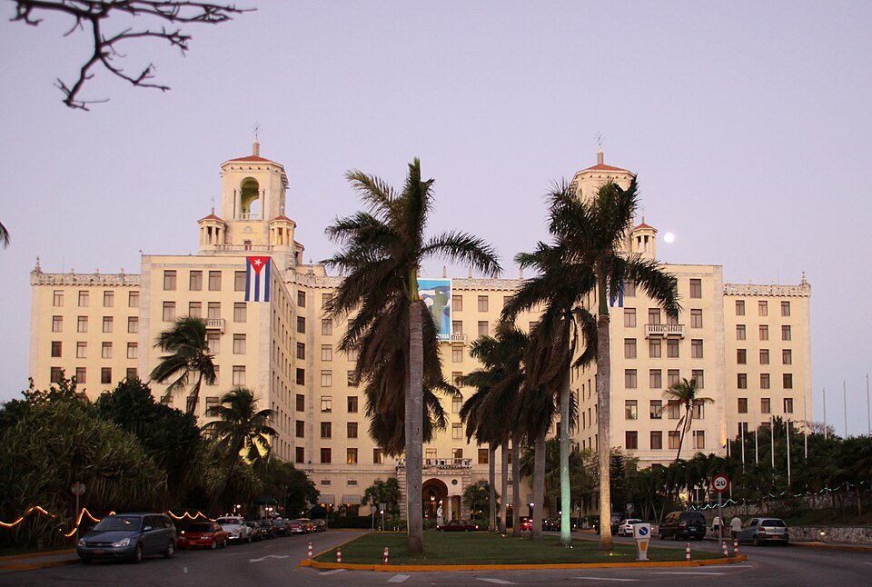 La Habana: el hotel Nacional agrupa a los turistas realojados