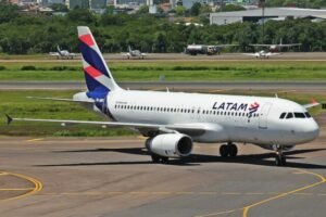 Cuba: Latam suspendió sus vuelos desde Lima por la falta de fuel