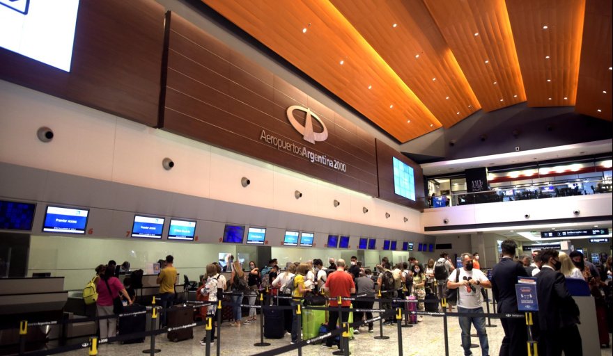 Programan huelga aérea masiva en Argentina entre el 18 y 24 de marzo