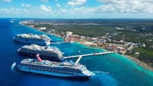 Cozumel desbordada con 330 cruceros en solo 59 días