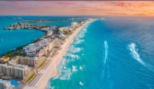 Corredor Cancún-Riviera Maya con 4 mil cuartos de hotel en obra