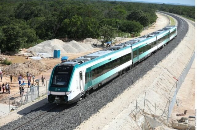 Tren Maya: Sheinbaum pide revisar hundimientos en Tramo 5