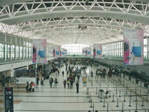 Ezeiza: Air Europa o Delta cancelan vuelos por pista corta