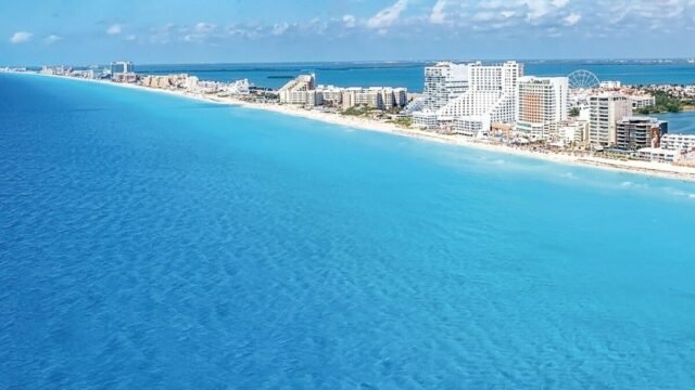 Cancún: hoteleros excluyen a residentes de 11 playas públicas