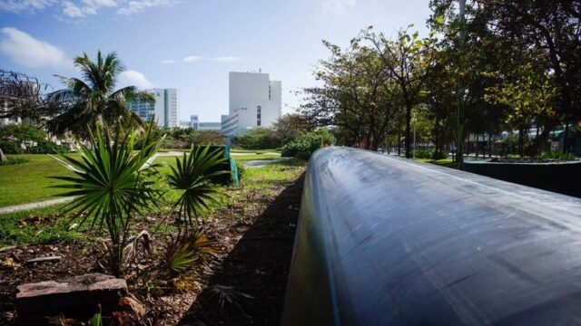 Zona hotelera de Cancún en obras por una nueva mega tubería