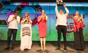 Sectur entrega organización del Tianguis Turístico 2027 a Puebla