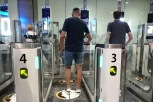 Aeropuerto de Cancún: aceleran la puesta de 40 e-gates por el Mundial