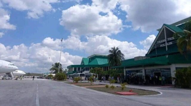 Cuba: aeropuerto de Holguín lanza renta de parqueo a falta de turistas