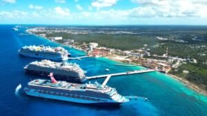 México, desbordada de cruceristas al dispararse con el arranque del año