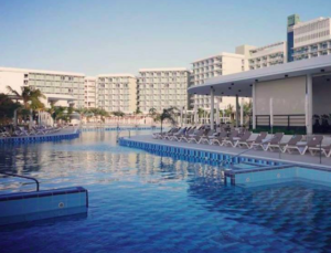 Cuba: Meliá solo opera a la mitad de su capacidad por los apagones