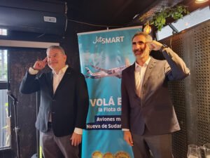 Jetsmart acelera y ocupa el espacio que deja Flybondi