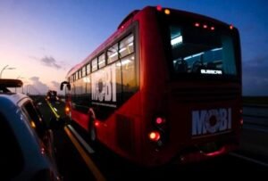 Cancún: Puente Nichupté estrena ruta de autobuses para pasajeros