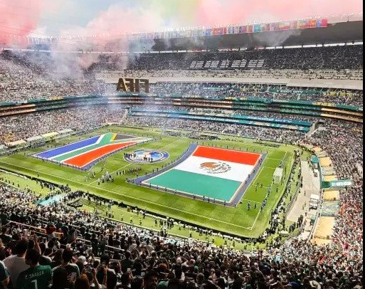 Reino Unido alerta a sus viajeros ante partido México vs. Inglaterra