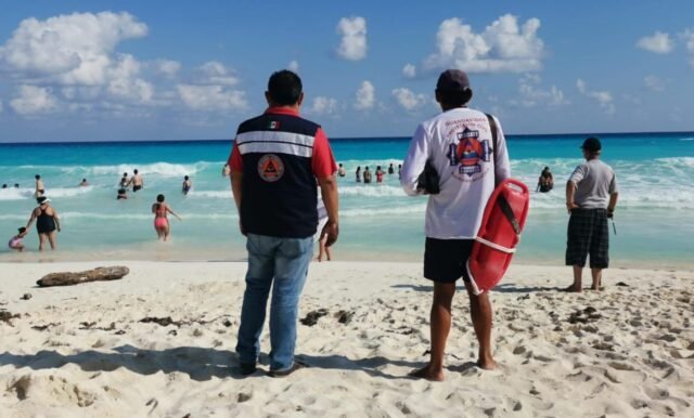 Cancún: crecen los incidentes de bañistas en el mar durante la noche