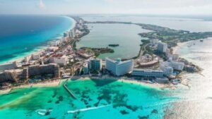 Sargazo: hoteleros de QRoo piden promoción como en Dominicana