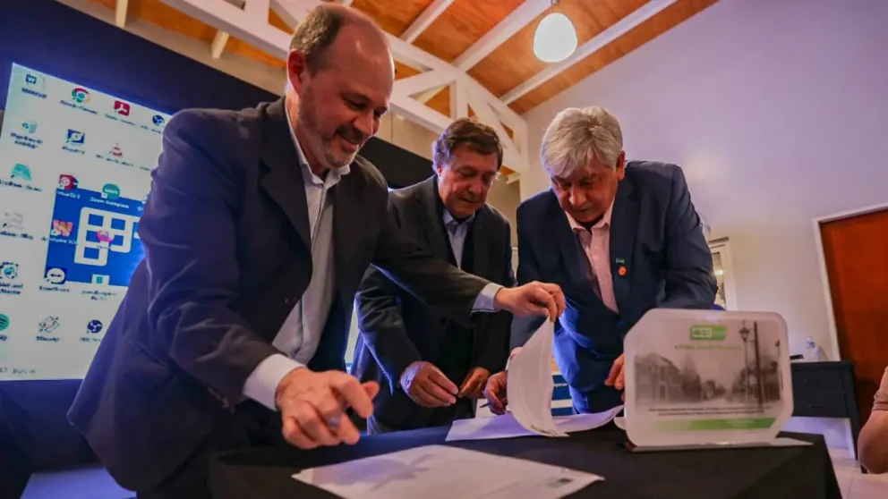 Weretilneck anunció en Bariloche un proyecto de ley para promover inversiones en el turismo
