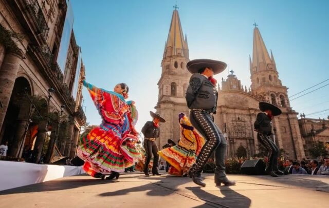 Jalisco: Mundial aumentó 180% la tarifa promedio de hoteles