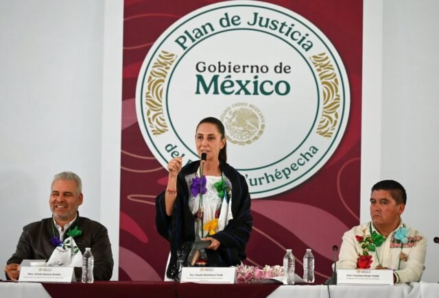 Sheinbaum impulsa turismo comunitario, no de grandes hoteles