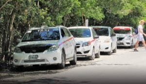 Tulum: se agudiza crisis de taxistas ante poco turismo en la temporada