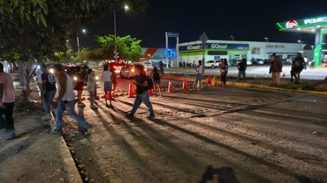 Apagones en Playa del Carmen afectan desempeño de empleados