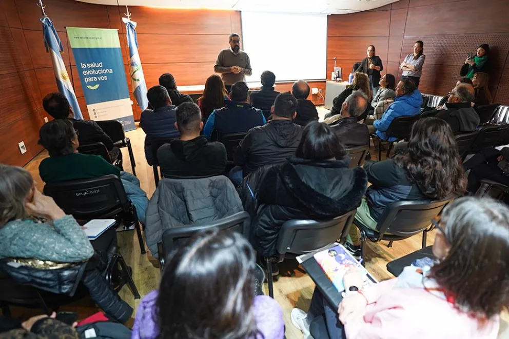 Cuidar +65: vecinalistas también se suman al programa