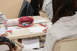 Capacitan para que los más chicos aprendan a detectar un ACV